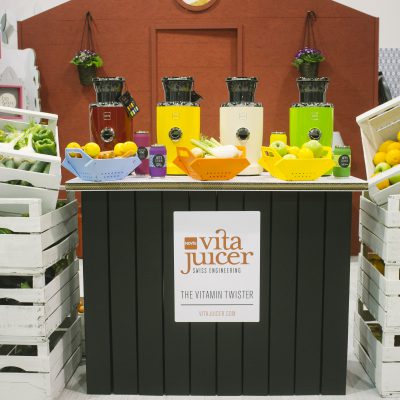 Mobiliers en carton - Aménagement du Vita Juicer