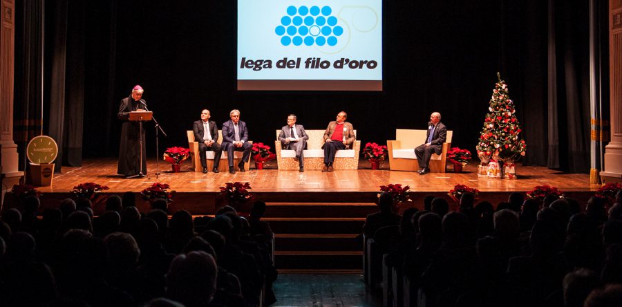 Mobiliers en carton - conférence Lega del filo d’oro